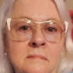 Meet your Posher, Nina